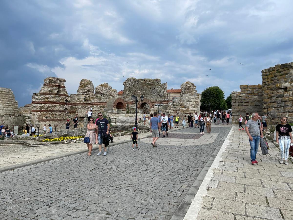 Alexandrov Plaza Studio Nessebar Exterior foto